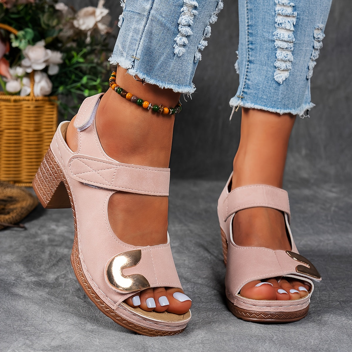 Women's Casual Platform Sandals with Chunky Heel Open Toe Adjustable Strap Summer Footwear in Black Red Pink Durable Comfortable Thick Sole for Beach Casual Outings Warm Weather