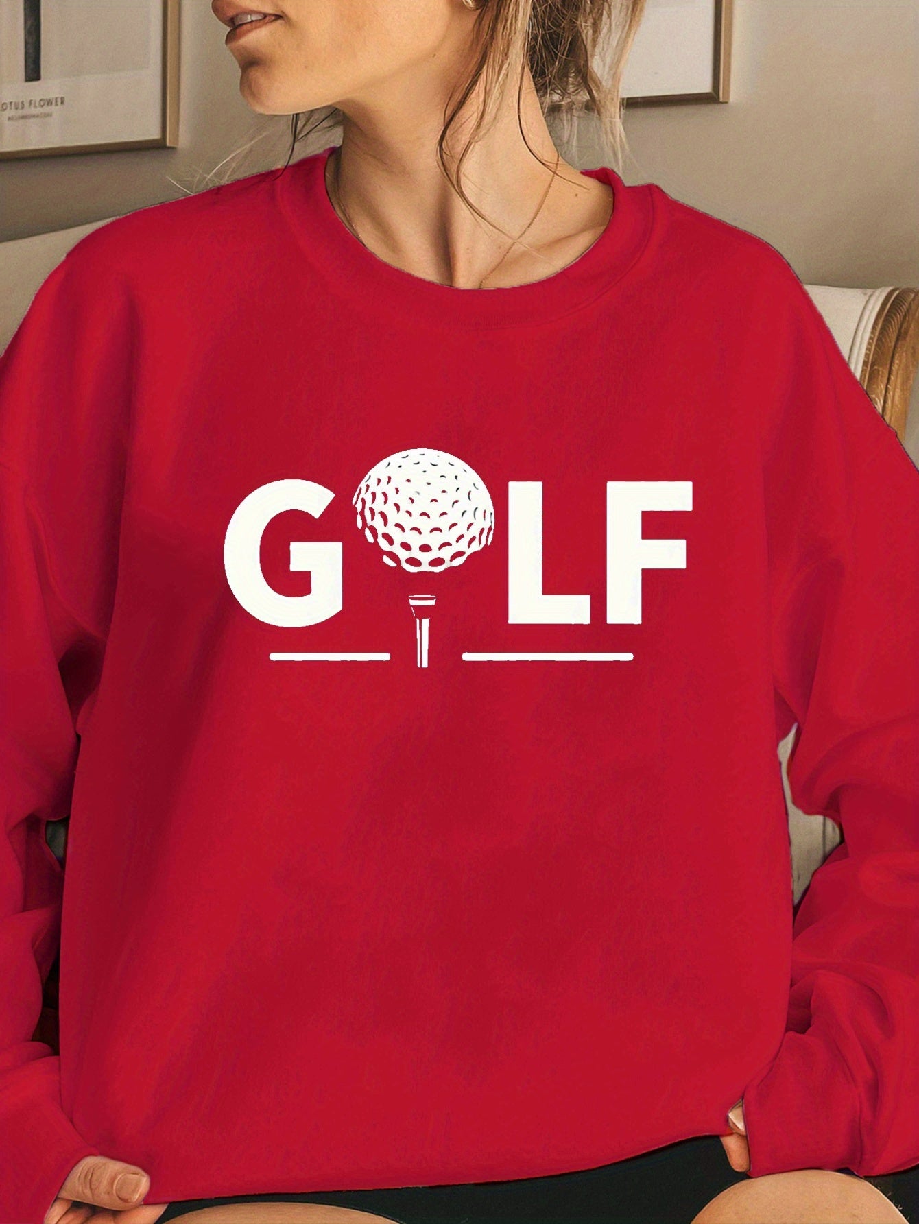 Women's Cozy Golf Sweatshirt with Stylish Golf Print Design