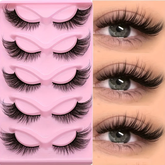 Dramatic Cat Eye False Eyelashes for Glamorous Makeup Looks