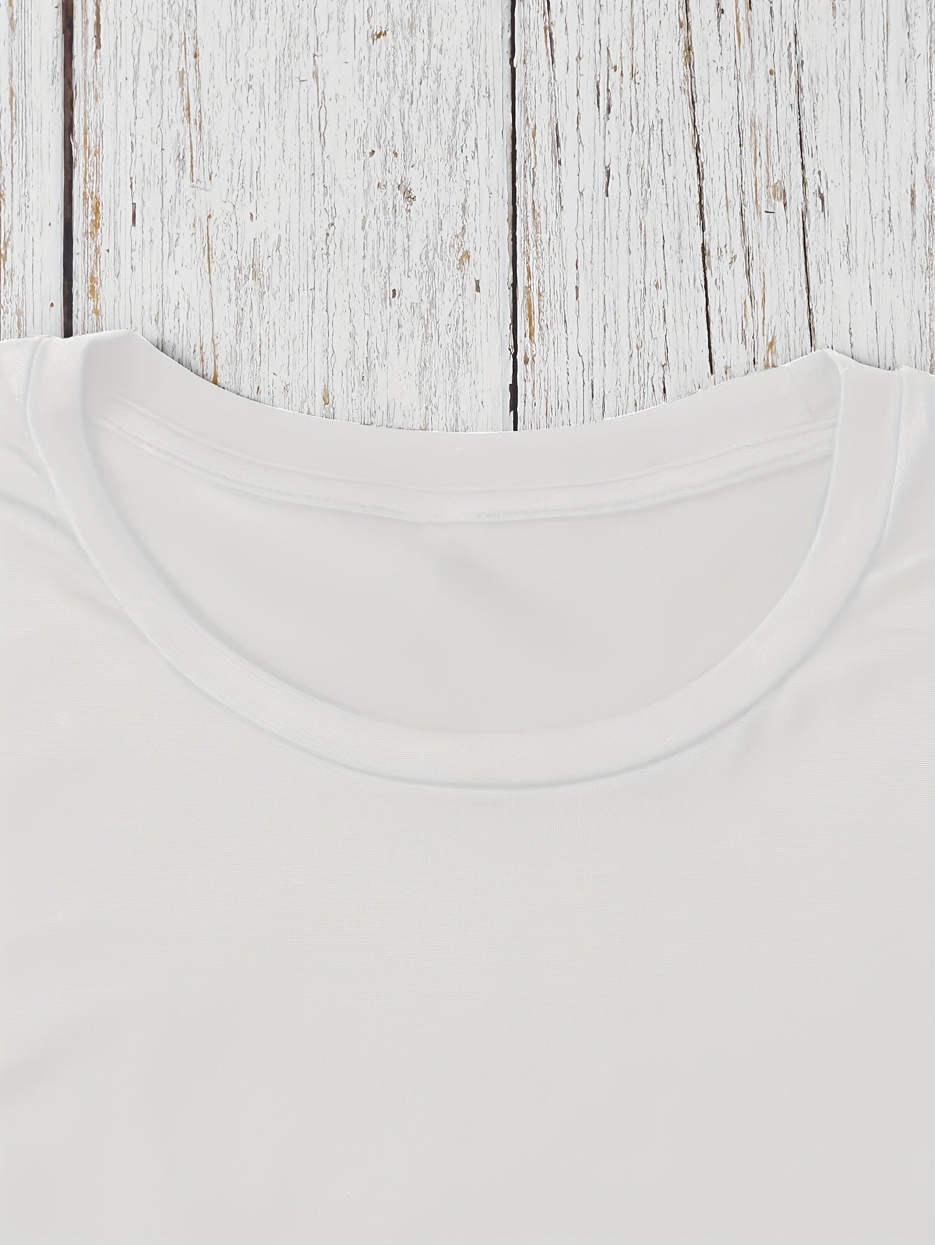 Trendy Cartoon Print Women's Round Neck T-Shirt for Everyday Wear